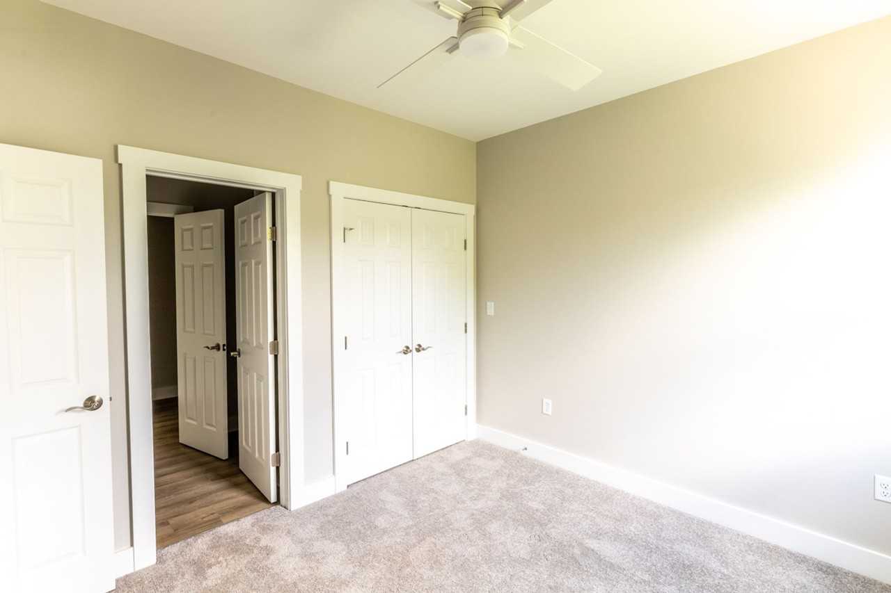 Druid Ave Apartments - Photo 7 of 11
