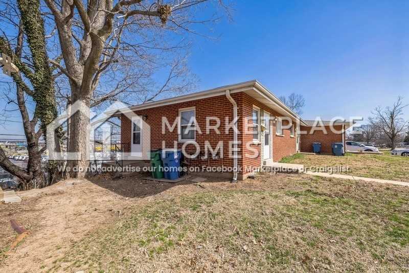 9751 Treadway Ln - Photo 2 of 12