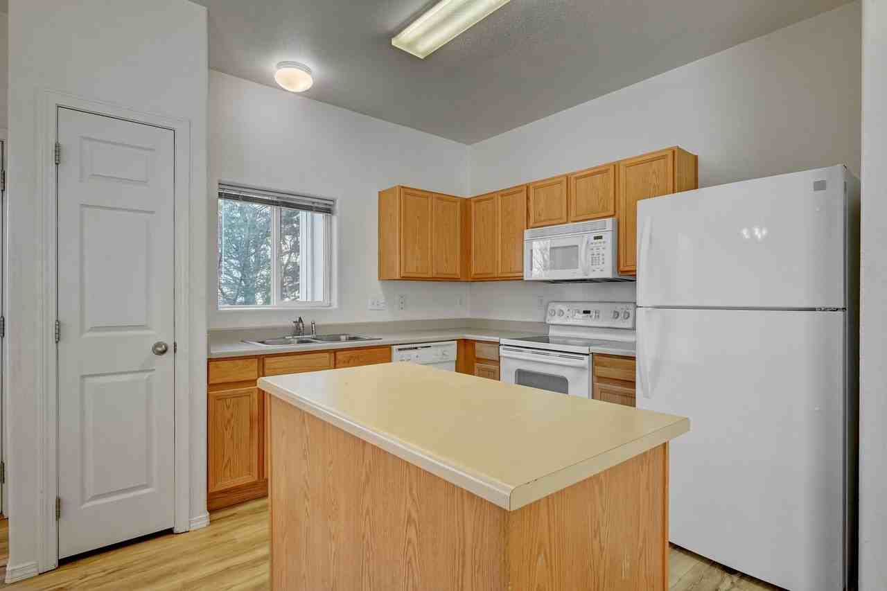 10535 Country Park Pt - Photo 6 of 15