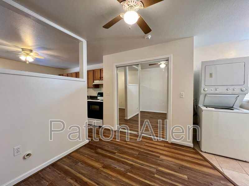 145 Citadel Dr #149B - Photo 5 of 12