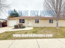 1011 E Victory Rd - Photo 1 of 1