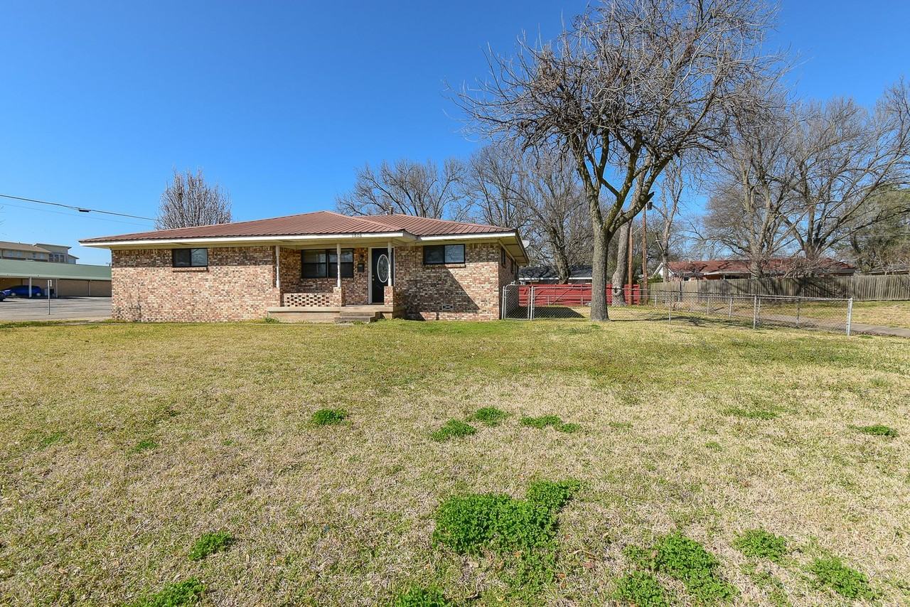 1806 Culver St - Photo 3 of 48