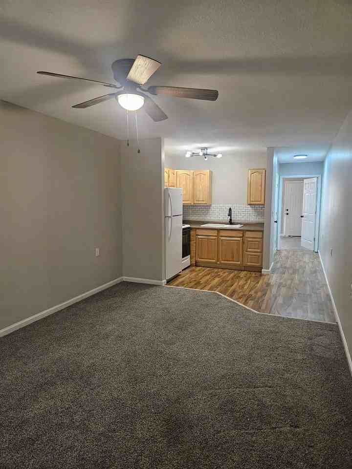 The Villas on Sunrise - Photo 3 of 10