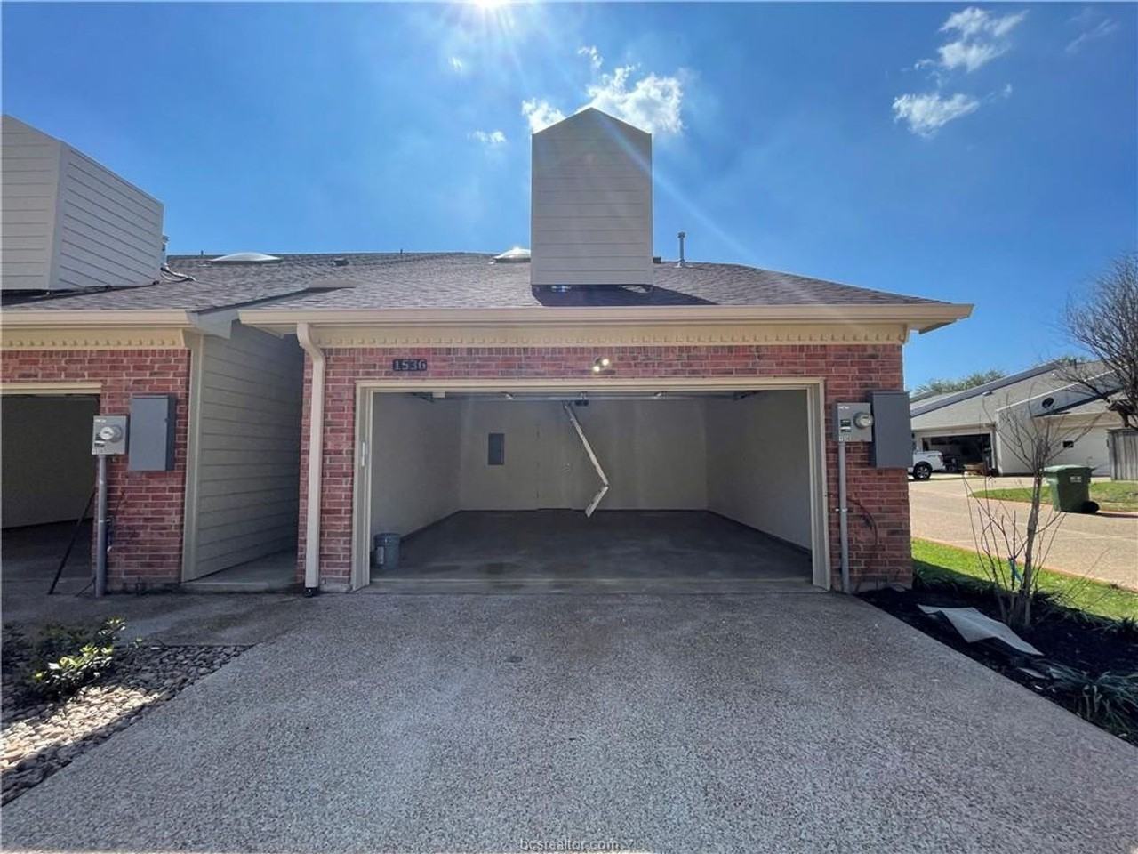 1544 Bennett St - Photo 6 of 25