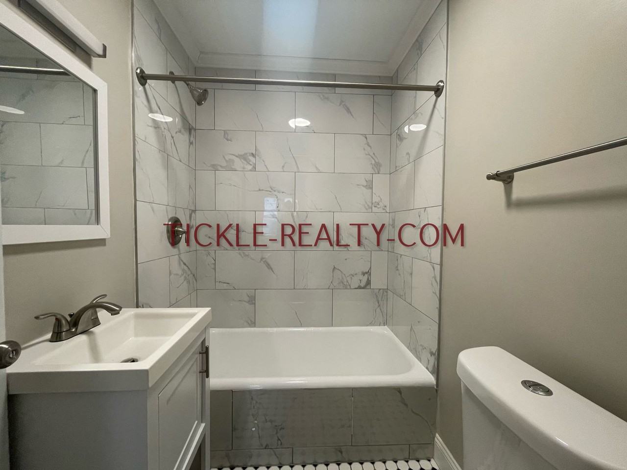 Upper Monroe - Photo 4 of 27