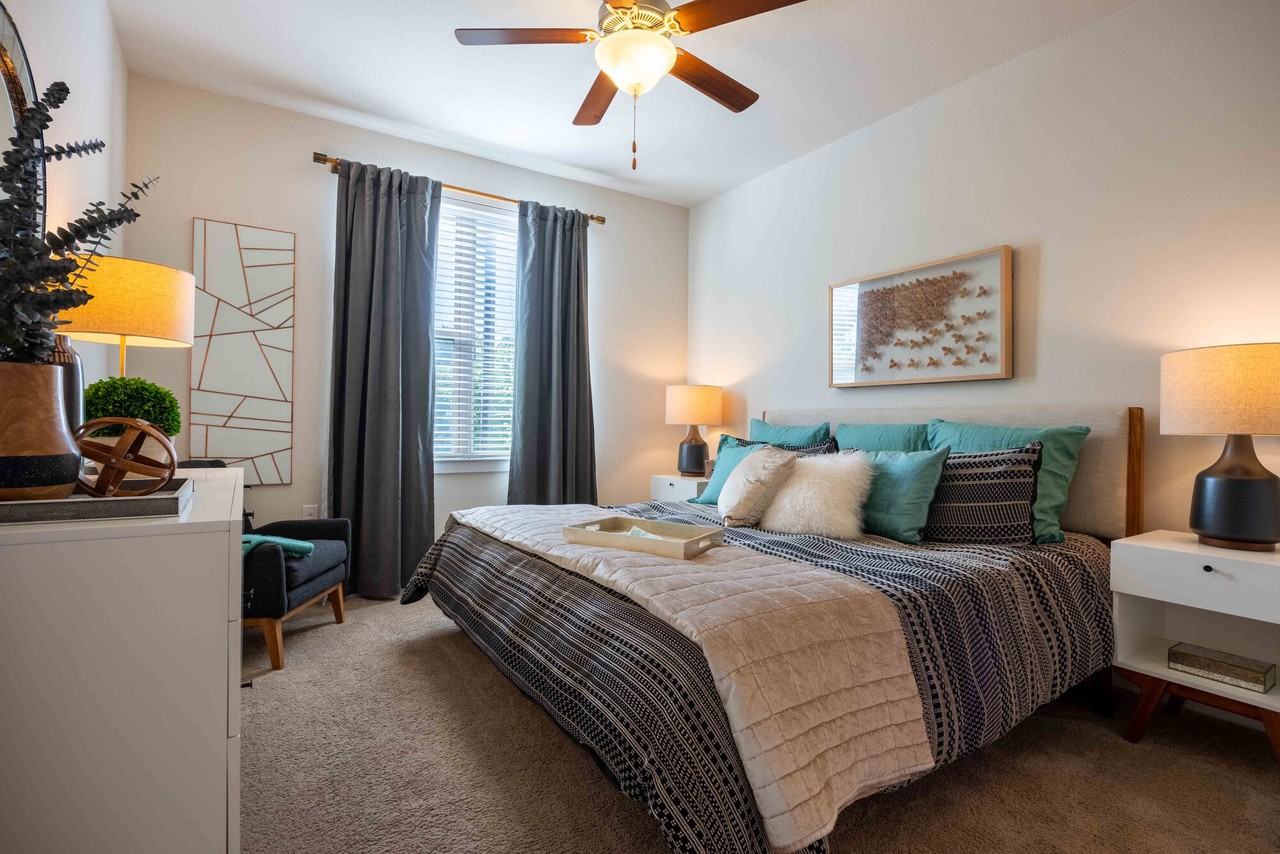 Sur512 - Photo 7 of 25