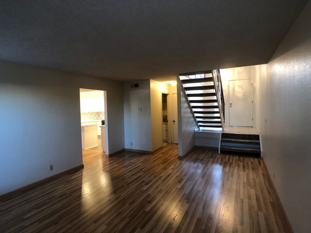 6560 Copperwood Cir - Photo 3 of 14