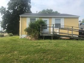 1910 S Morris Ave - Photo 1 of 1