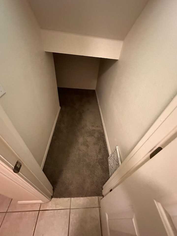 4912 Guemes Ln - Photo 3 of 28