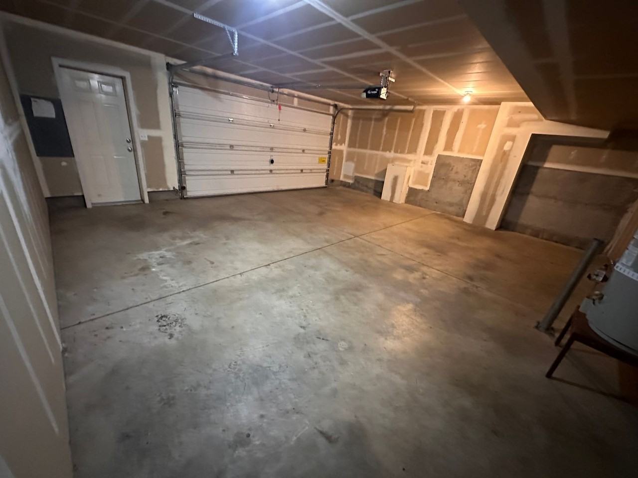 4912 Guemes Ln - Photo 6 of 28