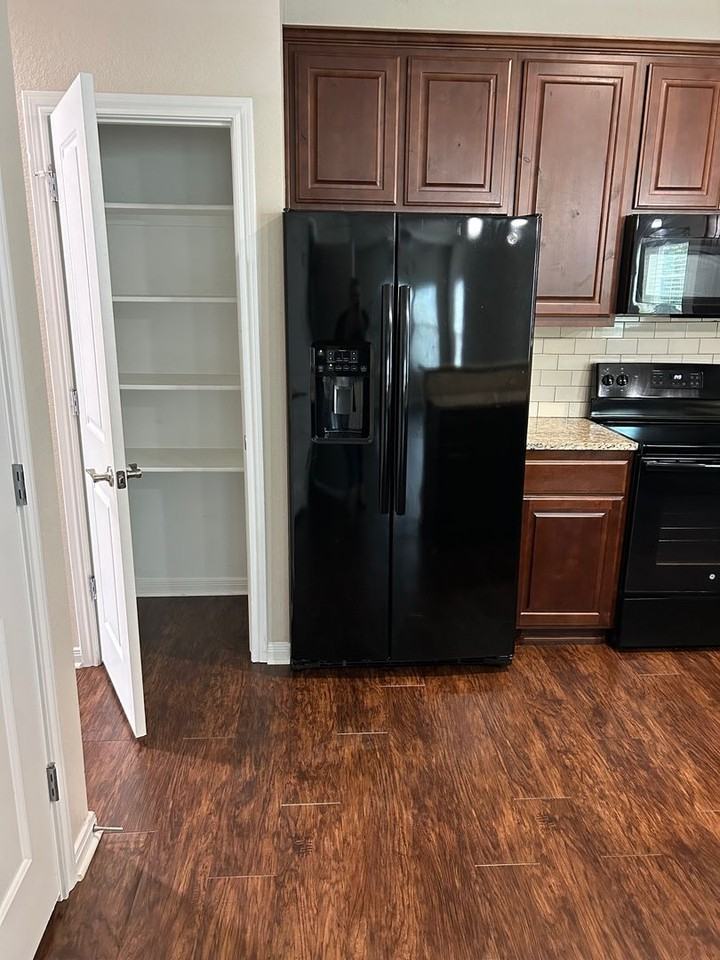 1923 Austin - Photo 7 of 50