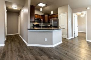featured image of 1003 Hyridge St