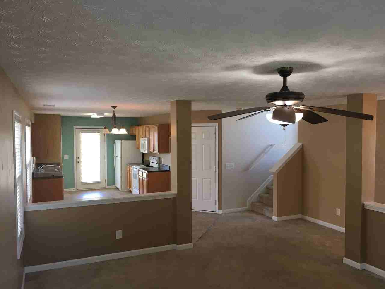 221 Sidney Lanier Ave - Photo 3 of 9
