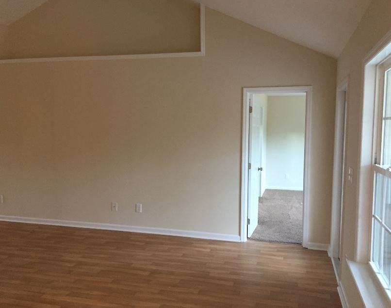 1129 Augustus Dr - Photo 3 of 25