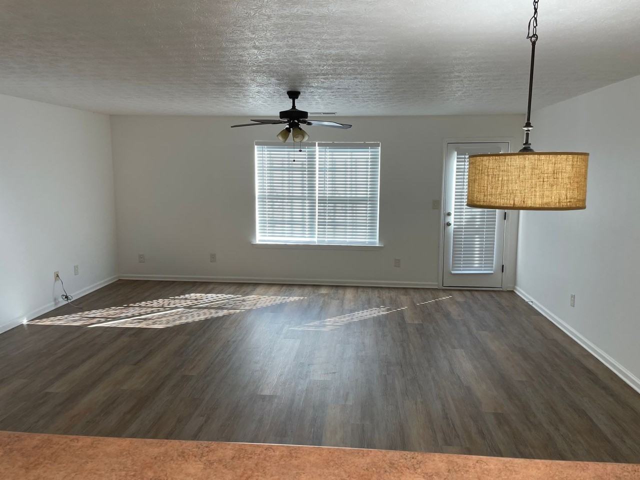 191 Blake Ave - Photo 6 of 19