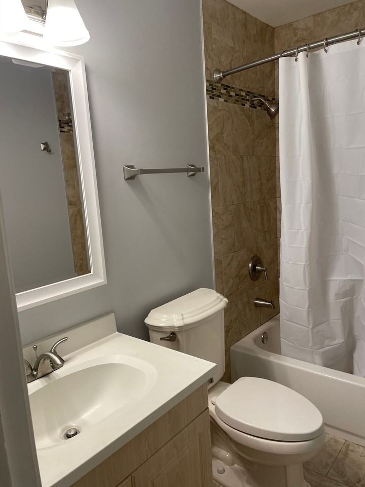 119 Rockland - Photo 5 of 8