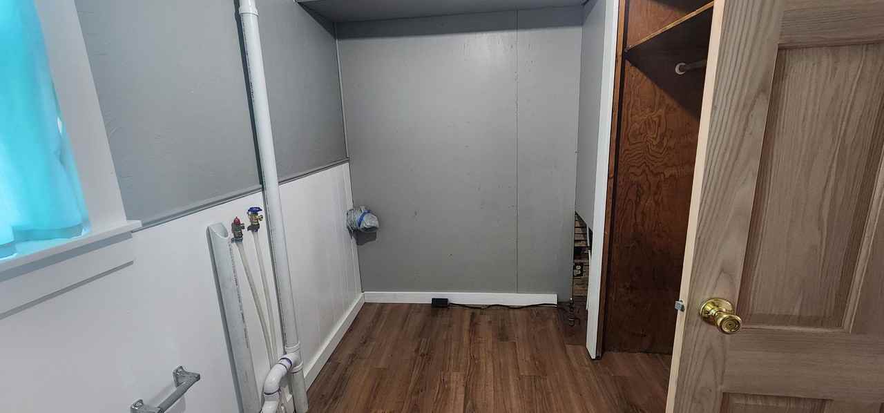 407 6th St Nw - Photo 7 of 12