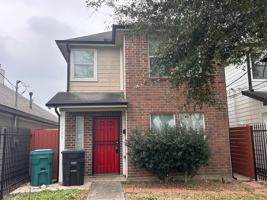featured image of 8405 Comal St