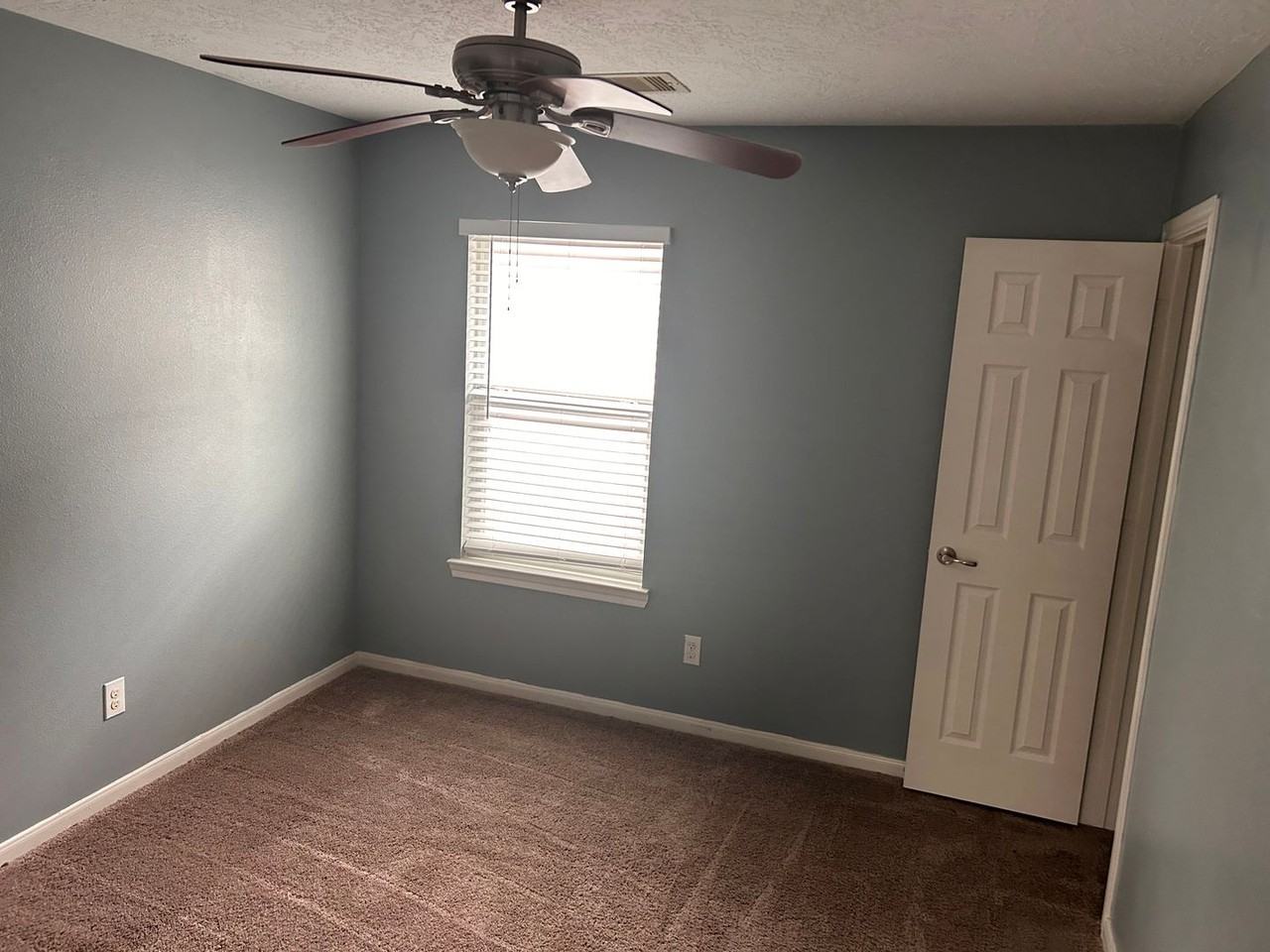 8405 Comal Street - Photo 3 of 16