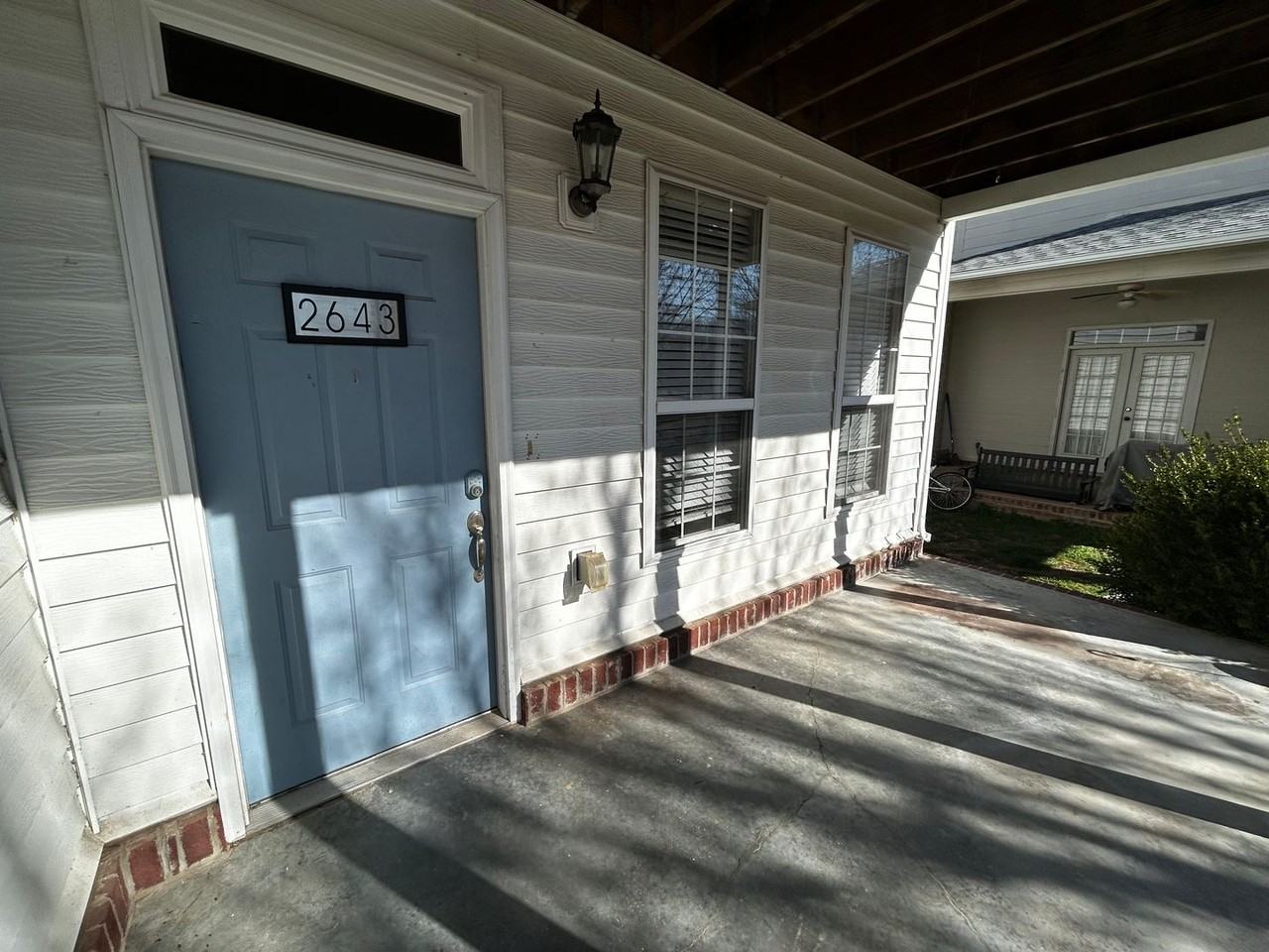 2643 N Westminster Dr - Photo 2 of 40