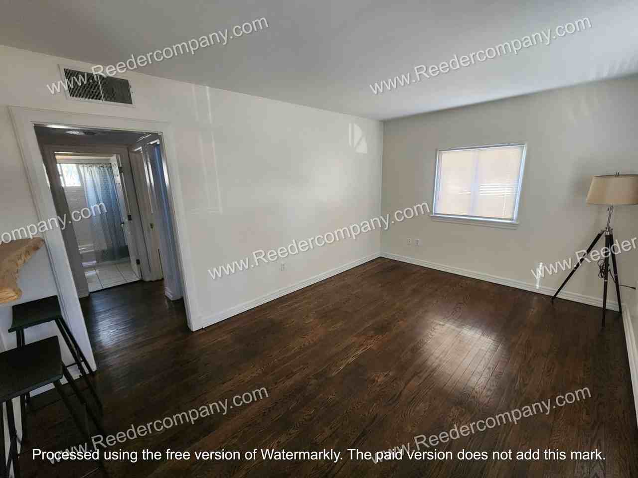 9028 W Delaware Pkwy - Photo 2 of 16