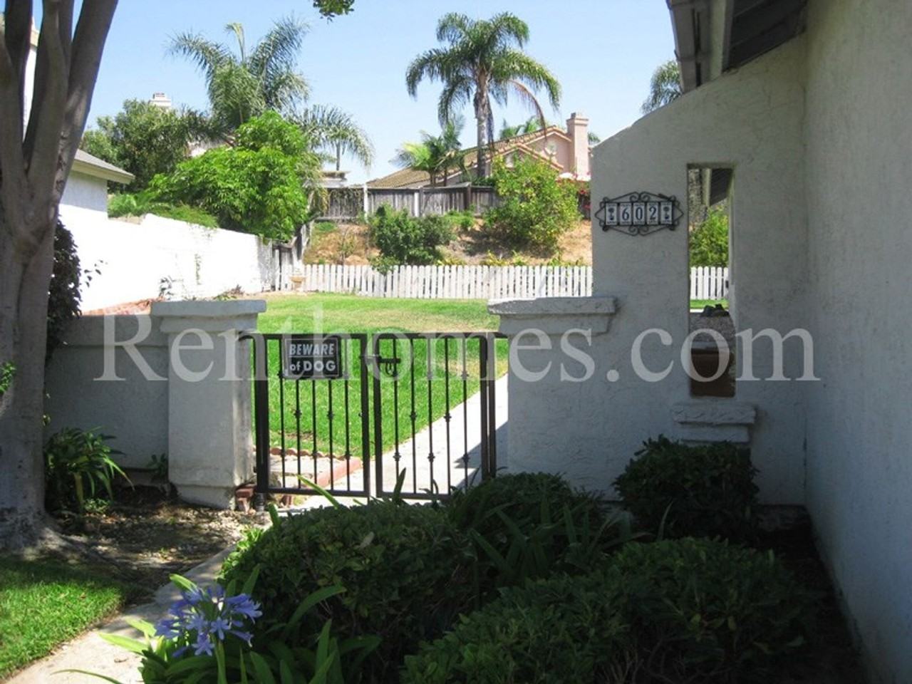 602 Nantucket Dr - Photo 2 of 39