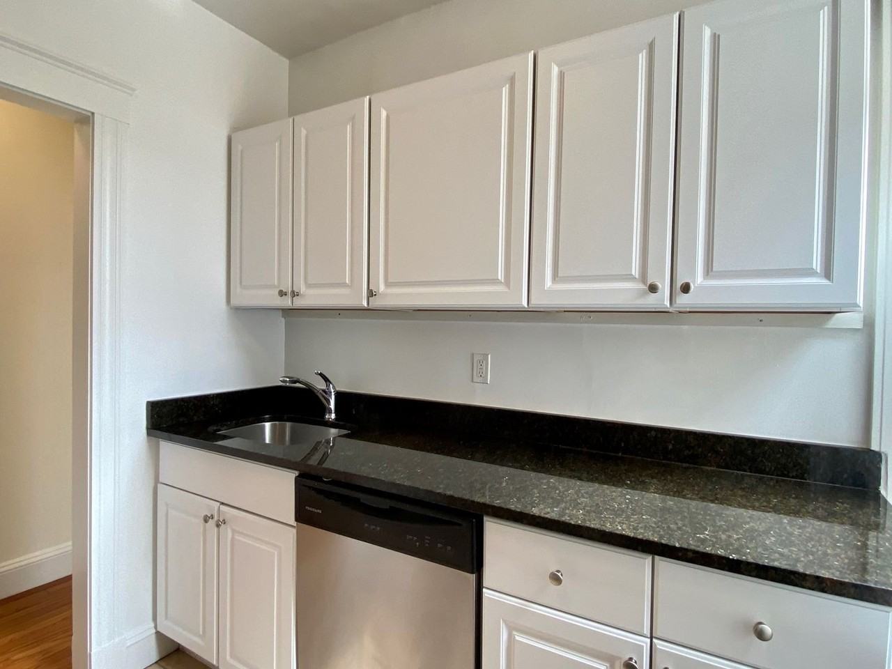 1838 Commonwealth Avenue - Photo 6 of 33