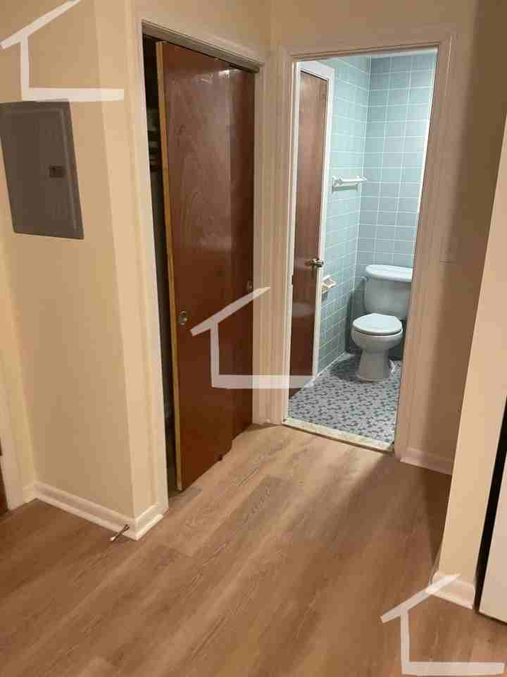 2012 Commonwealth Ave - Photo 2 of 12