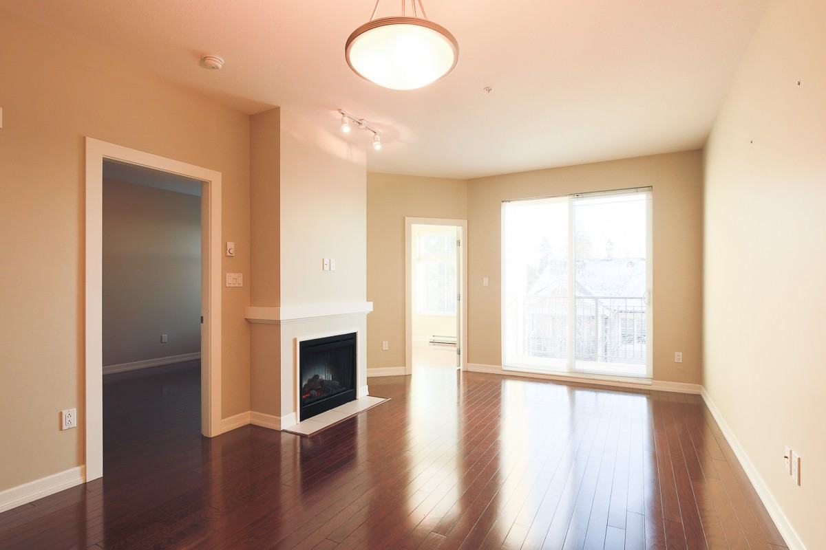 10237 133 Street #406