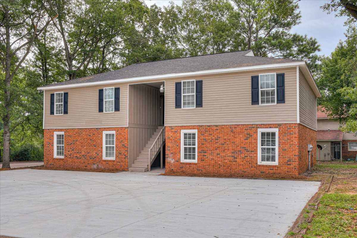 Colton Woods Apartments - Photo 2 of 20