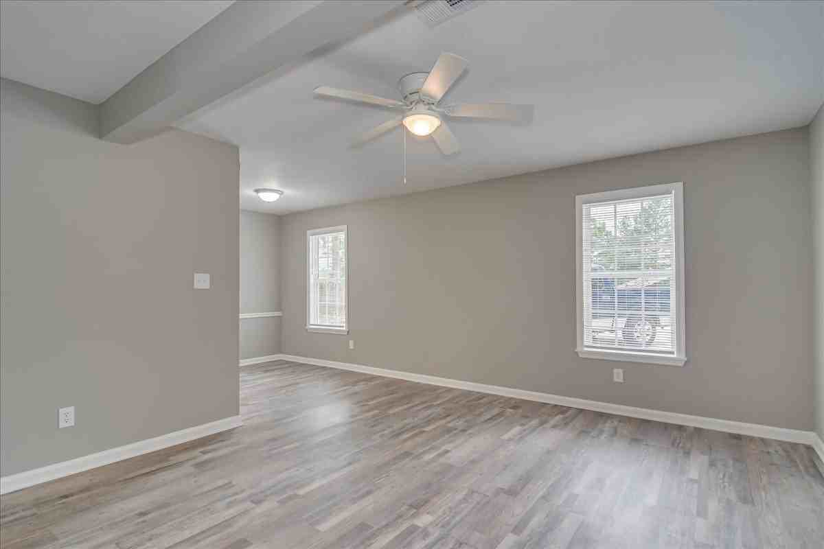 Colton Woods Apartments - Photo 4 of 20