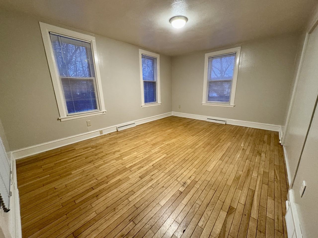 East Spencer Street - Photo 6 of 34