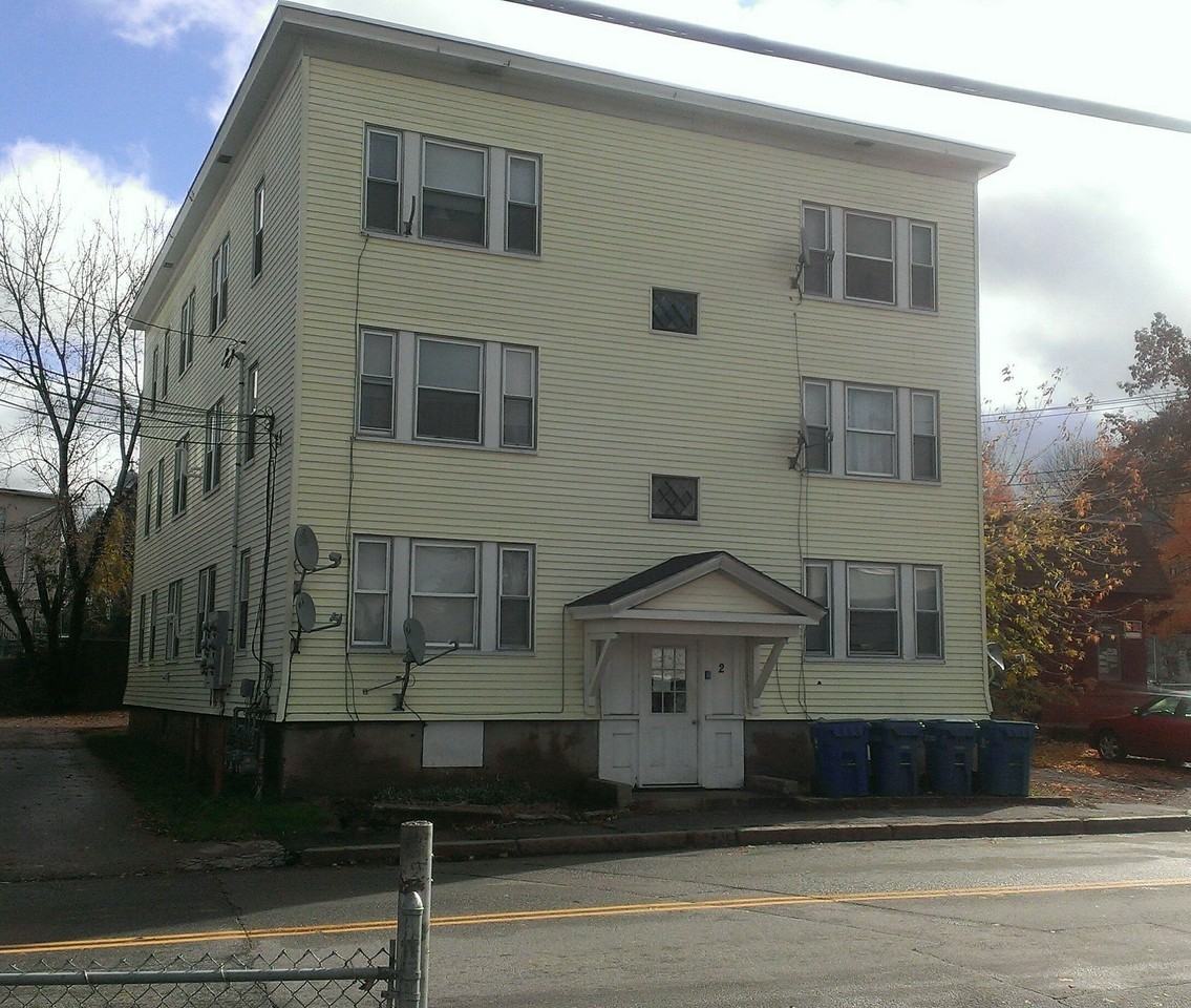 2 North Main St, Webster, MA 01570 - Photo 6 of 7