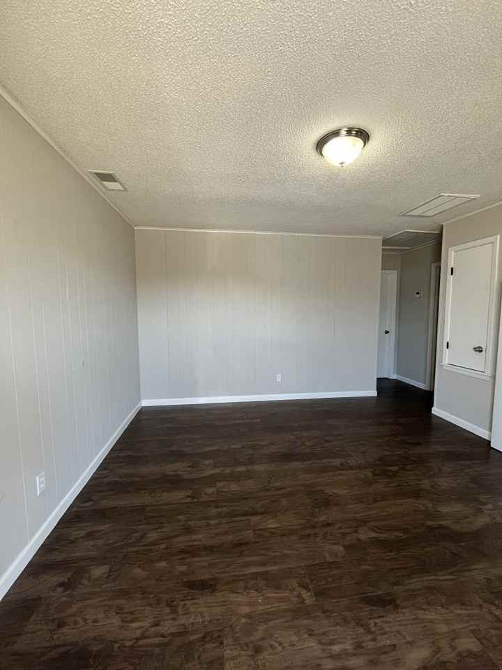 489 South Jefferson Street - Photo 2 of 8