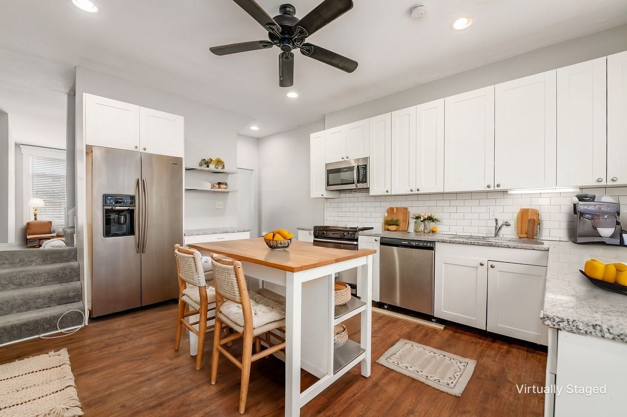 245 Miller Avenue - Photo 4 of 5