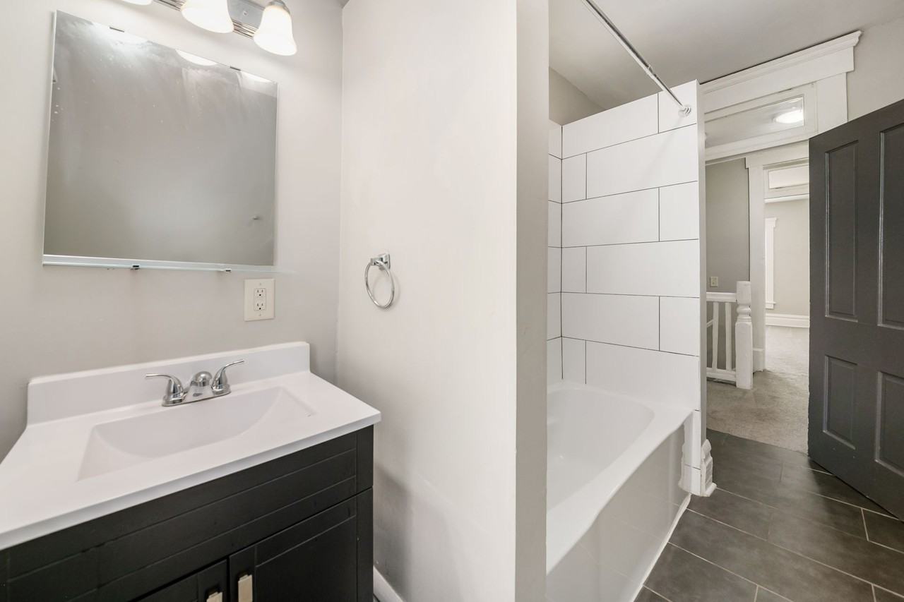 245 Miller Avenue - Photo 5 of 5