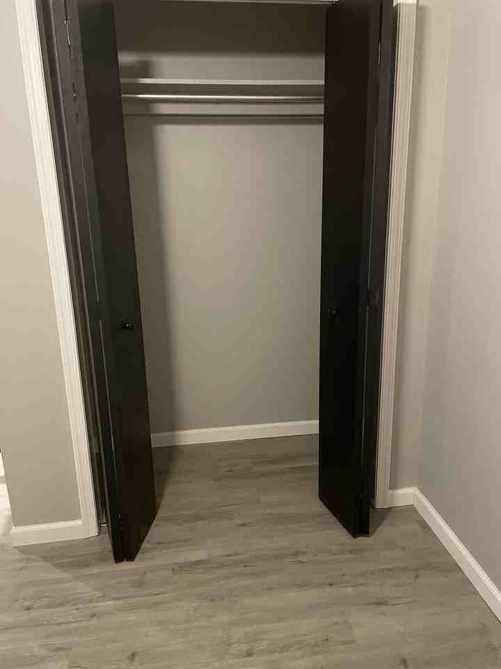 98 South Main Street - Photo 3 of 23