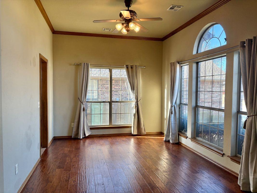 12404 Rockwood Ave - Photo 2 of 29