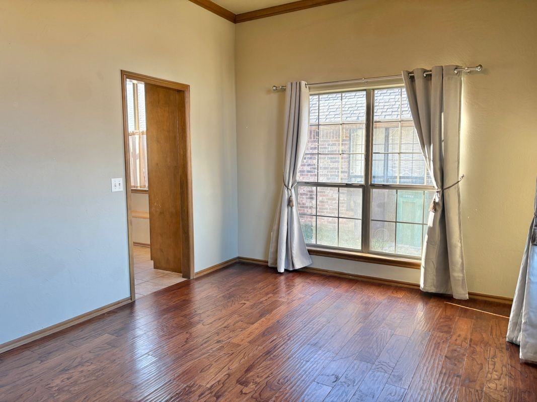 12404 Rockwood Ave - Photo 3 of 29