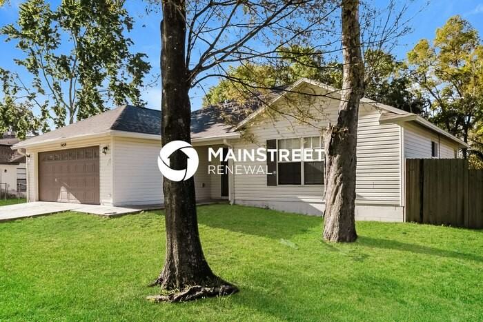 3459 E Lake Dr - Photo 3 of 16