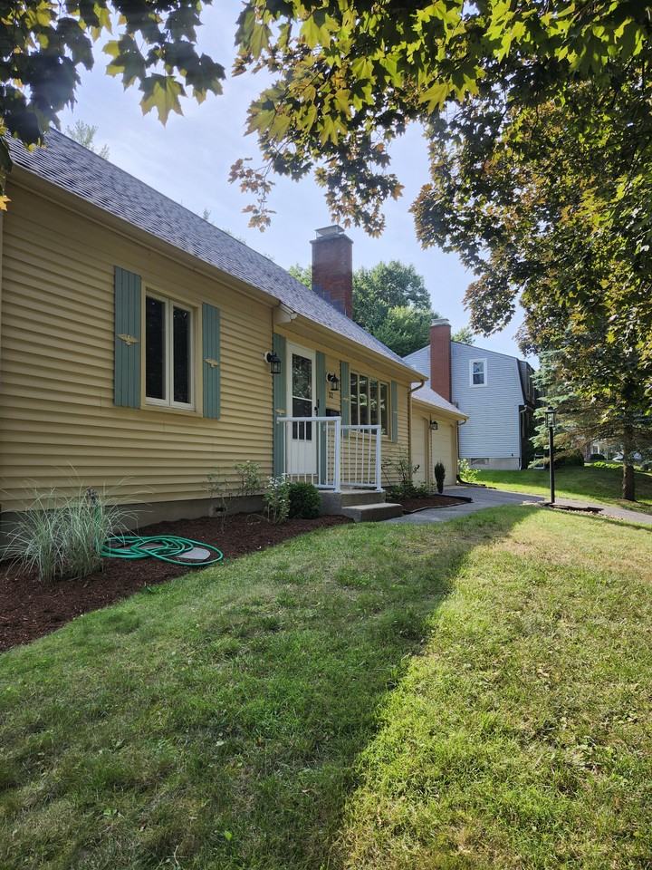 32 Saint James Ave #NA - Photo 4 of 50