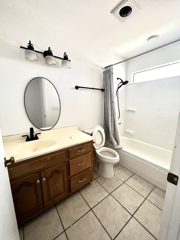 3801 Fairgreen Ct #NA - Photo 3 of 13