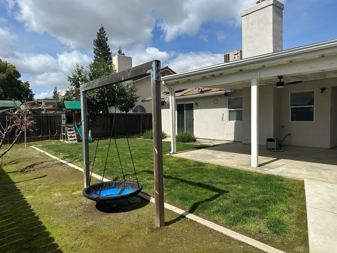 142 Meadow Ln #NA - Photo 3 of 19