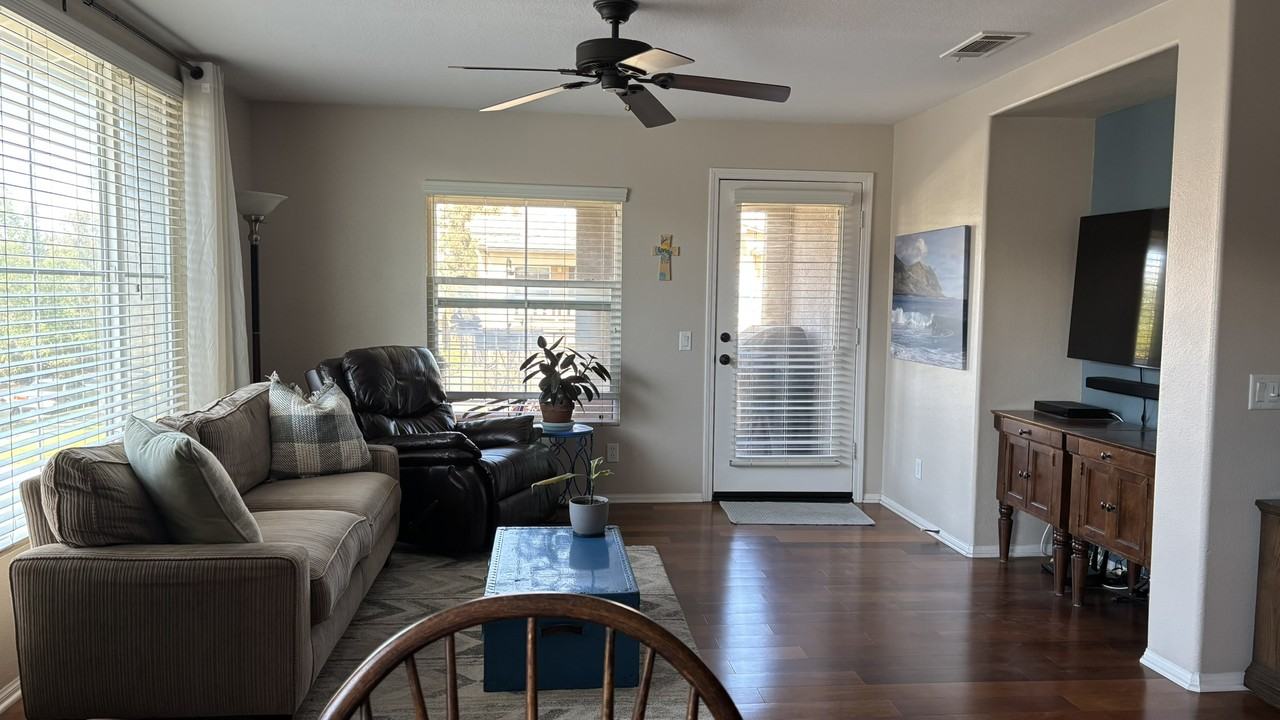 3764 Dunkirk Dr - Photo 2 of 13