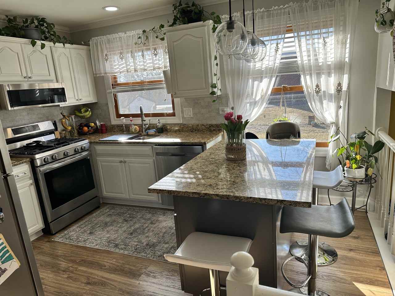 106 S Elroy Ave #NA - Photo 4 of 12