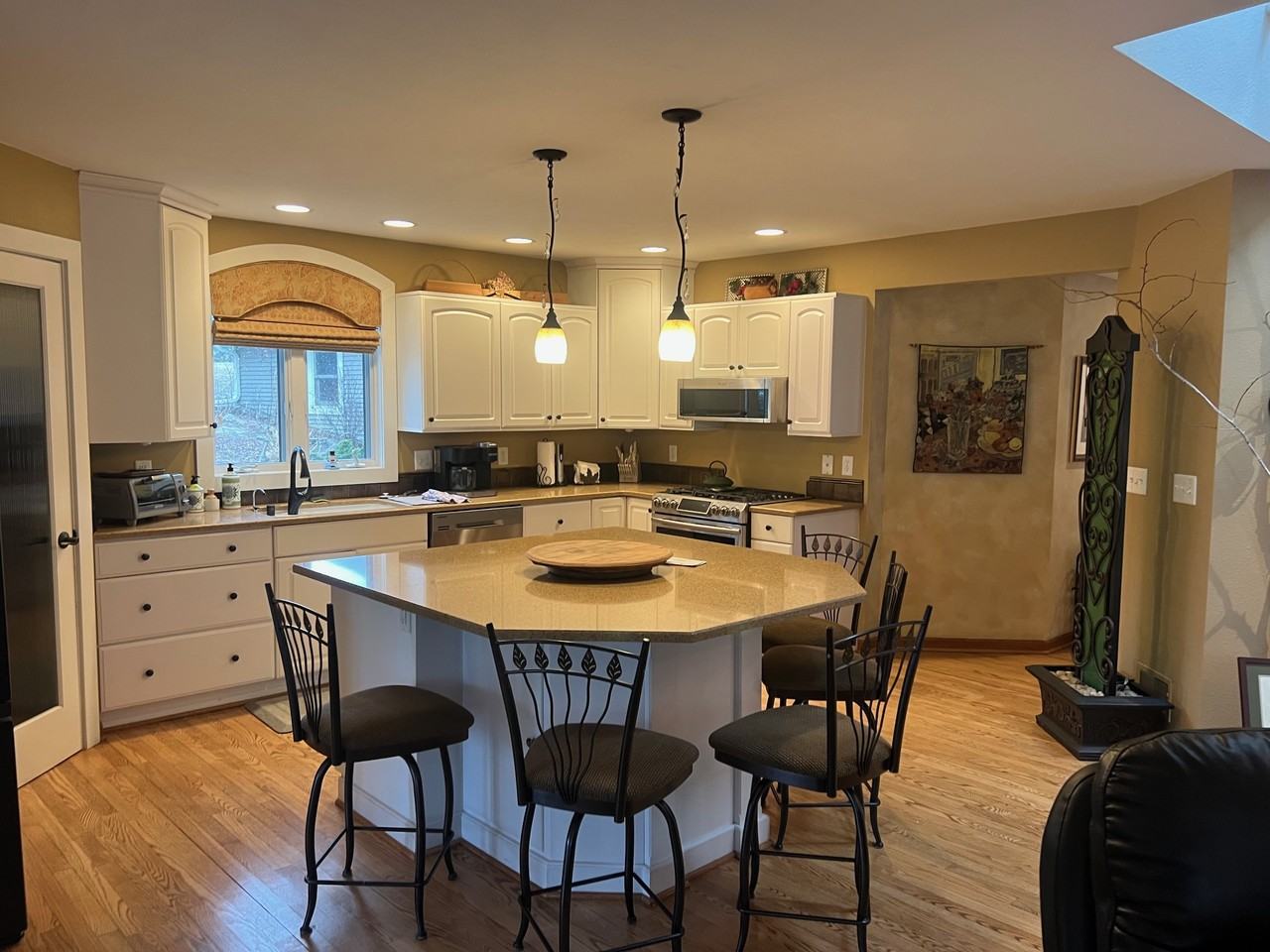 1823 W Shore Dr #NA - Photo 7 of 28