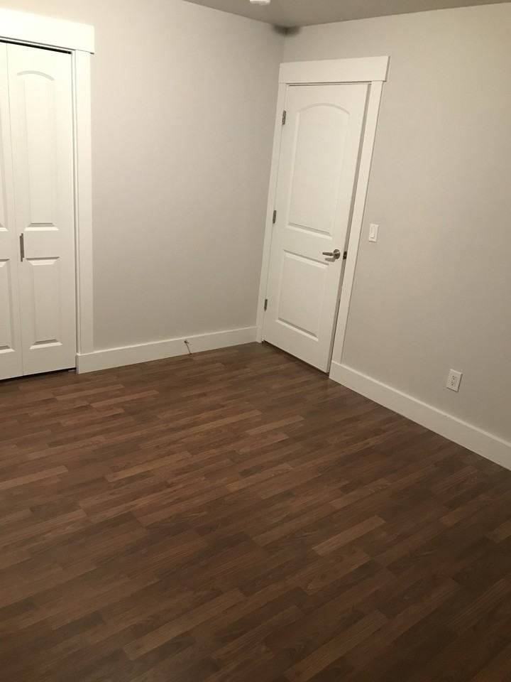 915 Sw 122nd St #3 - Photo 6 of 13