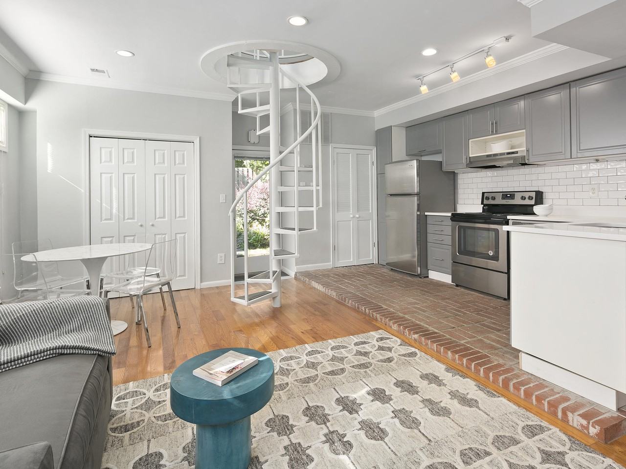 4881 Colorado Avenue Northwest - Photo 6 of 18