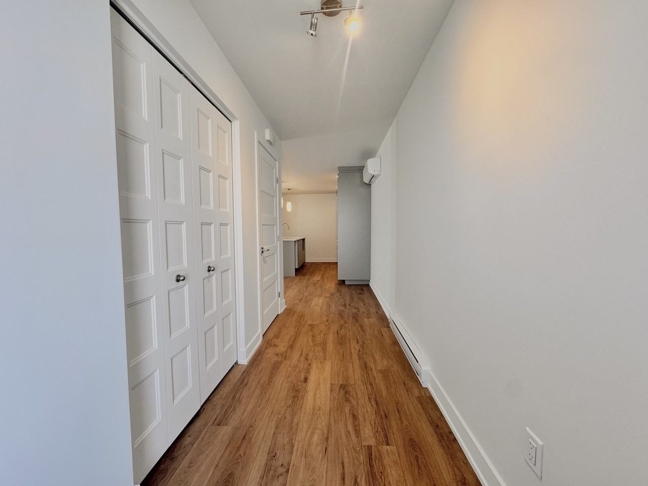 379 Sterling Avenue - Photo 3 of 20