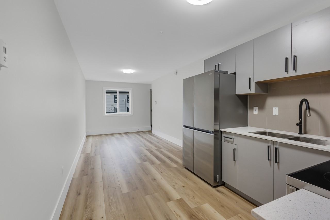 8518 Forest Gate Drive - Photo 2 of 12